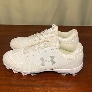 Under Armour Glyde Softball Cleats White Women’s size 11